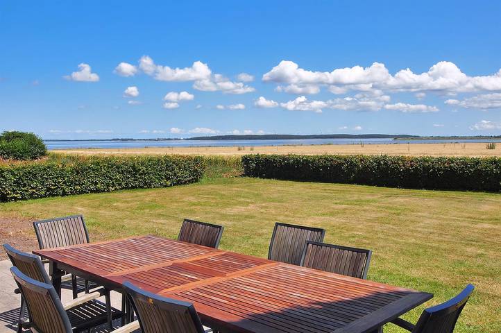 Feriehus for 10 personer, med terrasse, husdyr tilladt - 1
