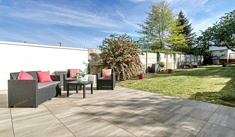 Maison de vacances pour 6 personnes, avec Terrasse et Jardin à Cholet