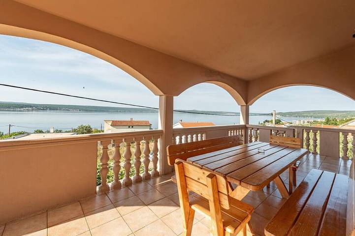 Ferienwohnung für 8 Personen in Maslenica