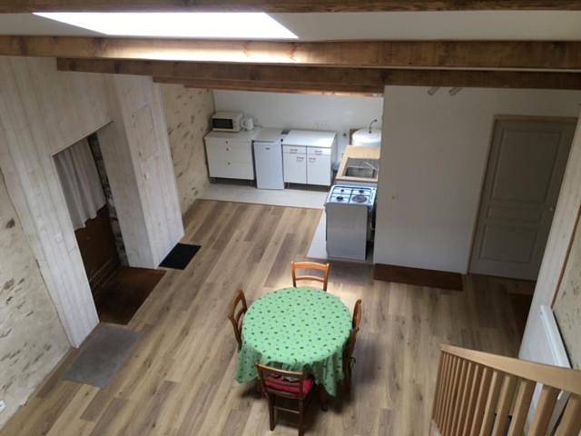 Appartement entier, Two-Bedroom Apartment in Le Bignon, Région de Nantes