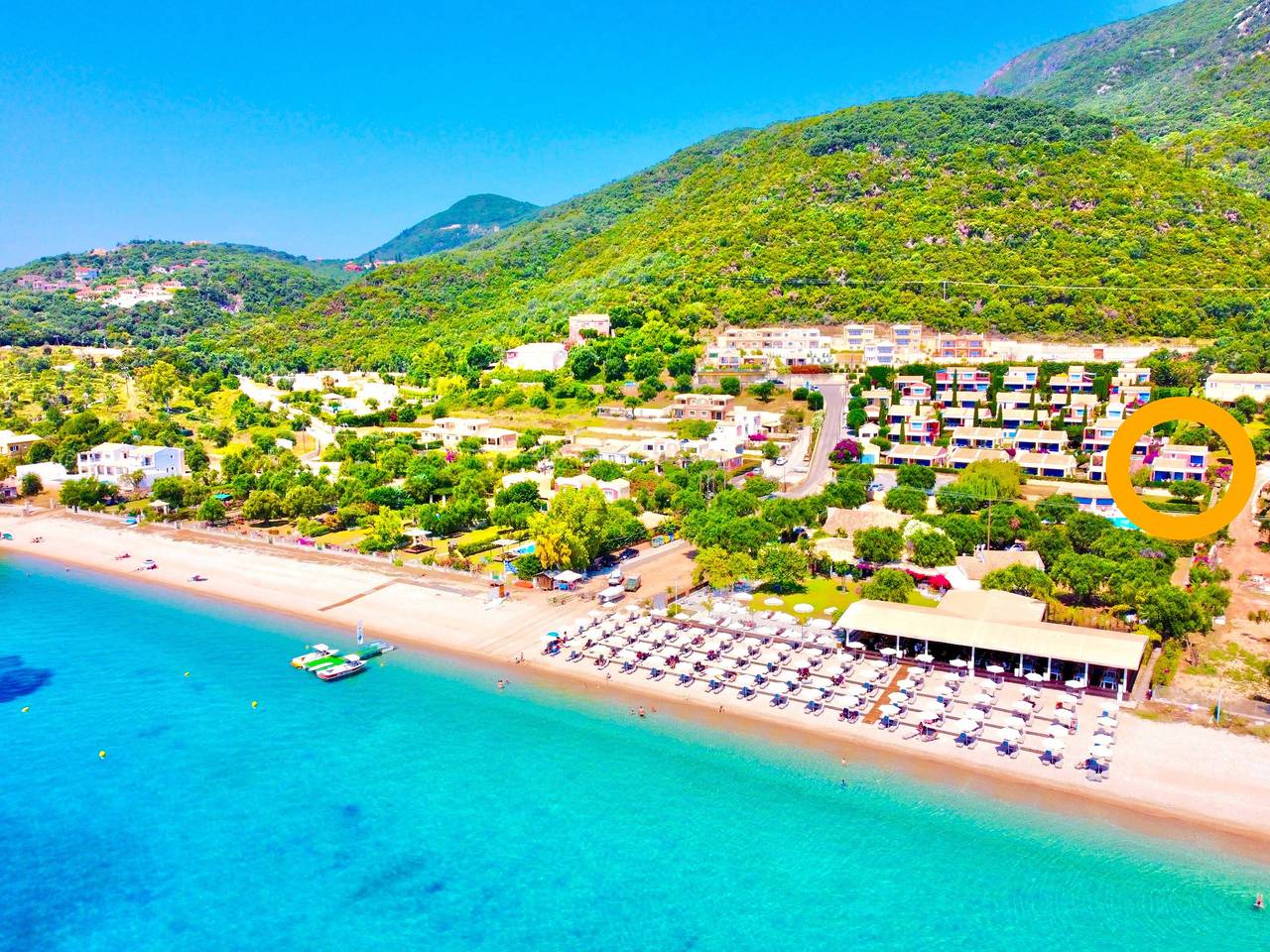 Beach Villa Barbati Thalassaki with private pool in Μπαρμπάτι, Κέρκυρα