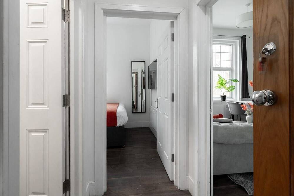 Ganze Wohnung, Apartment-Eigenes Badezimmer-Komfort in Westcliff-on-Sea, Southend-on-Sea