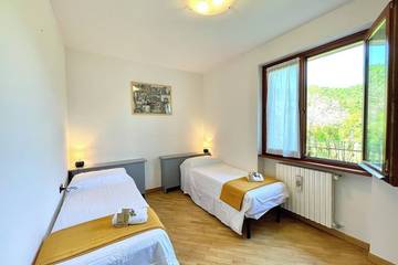 Villa für 8 Personen in Salò, Gardasee-Berge, Bild 3