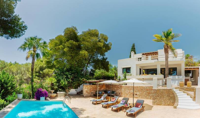 Casa rural para 6 personas, con jardín además de vistas y piscina en San Rafael de Sa Creu