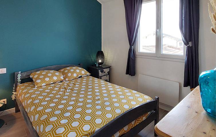 Apartamento vacacional entero, Acogedor apartamento cerca del centro de Arveyres y del río La Souloire in Vayres, Región de Libourne