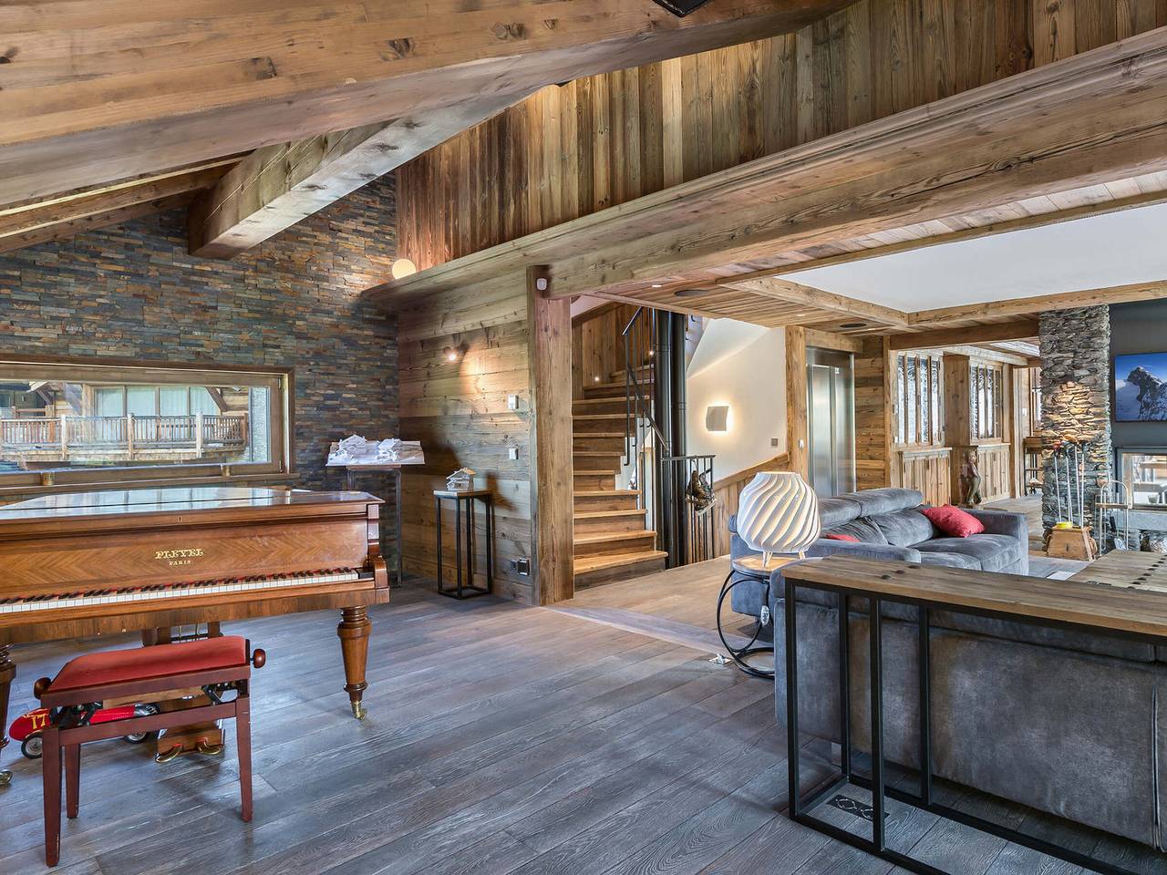 Luxus Chalet 7 Zim, Pool & Hammam, Haustiere Erlaubt in Meribel Village, Courchevel