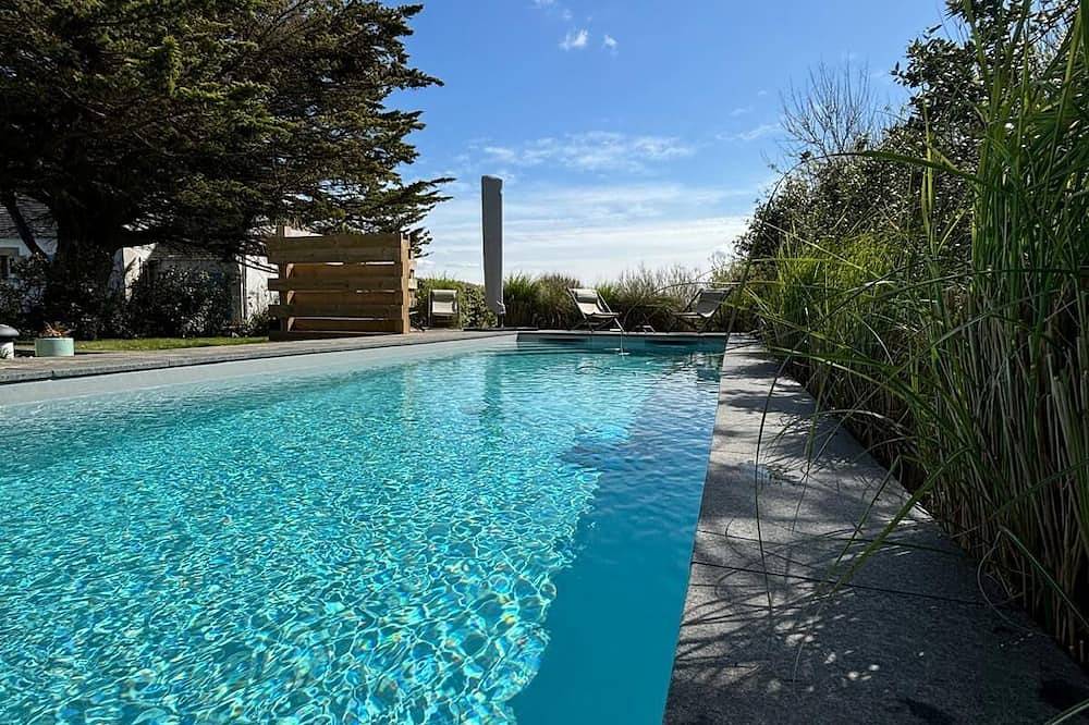 Near beaches outdoor swimming pool villa 8/10 persons in Camaret-sur-Mer, Iroise