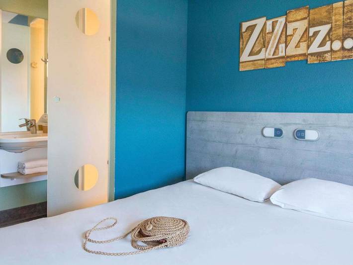 Hôtel pour 3 personnes, avec terrasse, animaux acceptés à Pertuis - 3