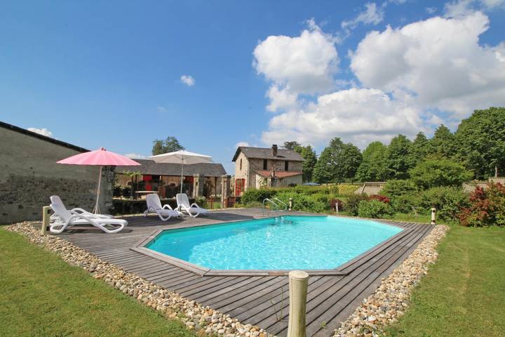 Gîte pour 6 personnes, avec Jardin et Piscine dans Haute-Vienne - 4