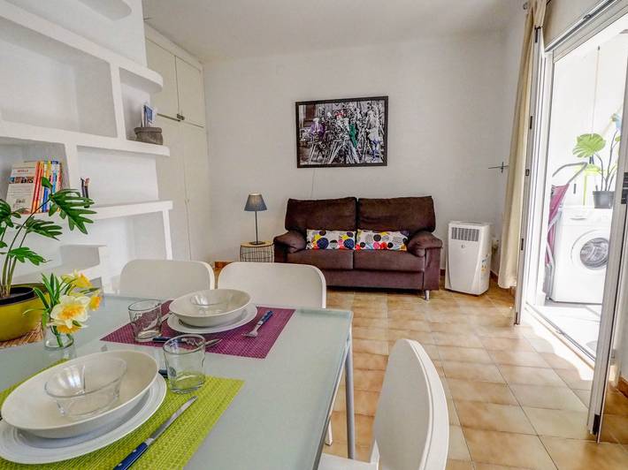 Ganze Wohnung, Ferienwohnung für 2 Personen mit Balkon in Sitges, Garraf