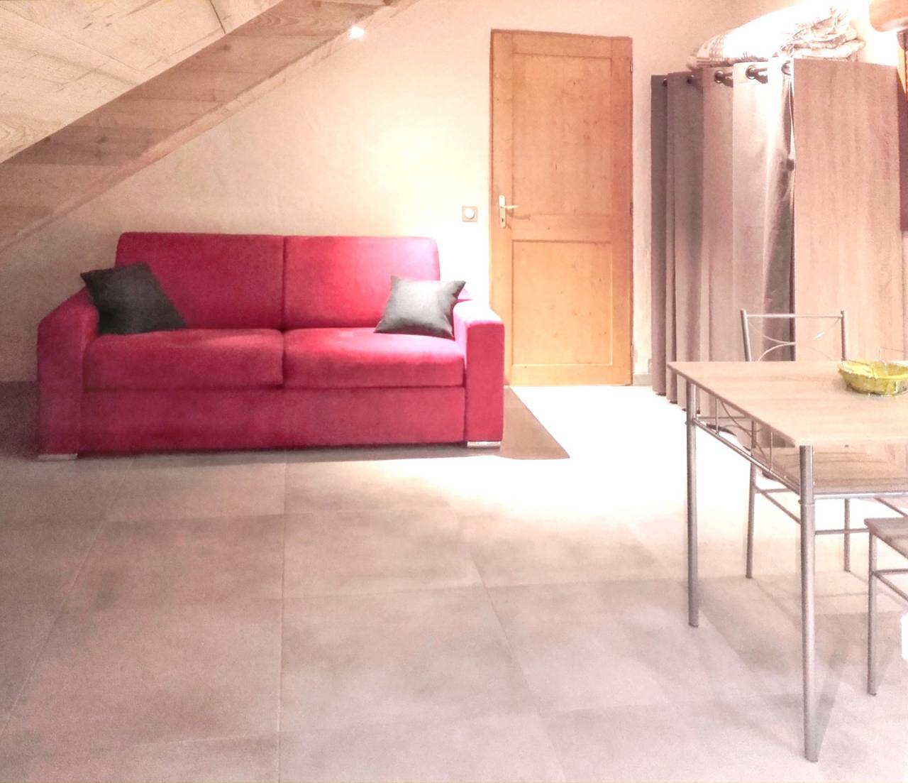 Estudio entero, Estudio acogedor en Saint-Jean-d'Arves 29 m² Vista montaña in Saint-Jean-d'Arves, Región de Saint-Jean-de-Maurienne