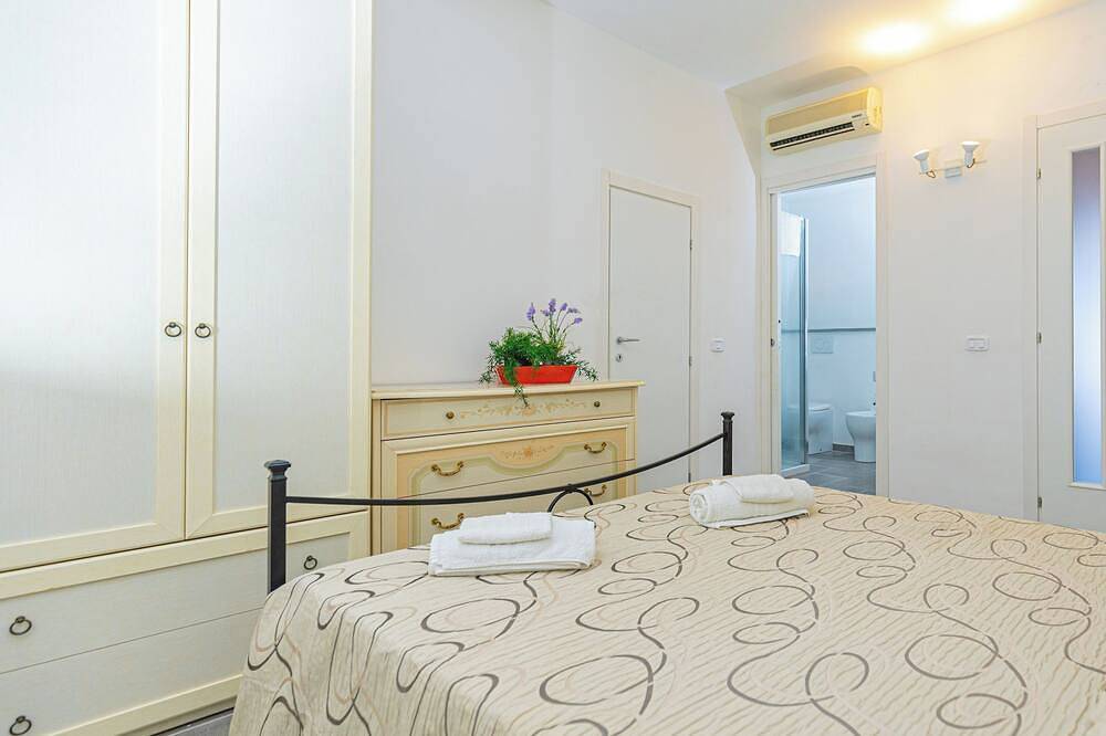 Entire apartment, Two-Bedroom Apartment in Talamone, Parco Naturale della Maremma