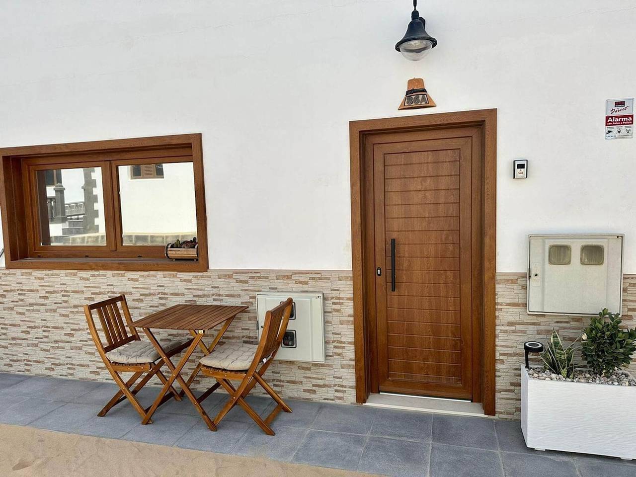 Bayside La Graciosita Traditional Home in La Graciosa, Parque Natural Archipiélago Chinijo