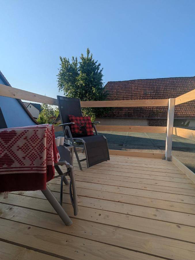 Ferienwohnung für 4 Personen, mit Balkon und Terrasse in Hartheim