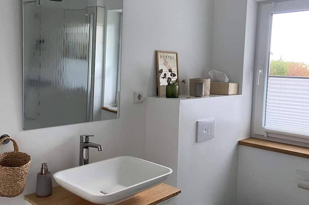 Wenn Sie Ihre Auszeit in schöner Naturumgebung verbringen möchten, sind Sie in unserem neuen Ferienhaus \"Buchtbrise\" perfekt aufgehoben und können Ihren Urlaub in Niesgrau, an der Geltinger Bucht genießen in Niesgrau, Schleswig-Flensburg