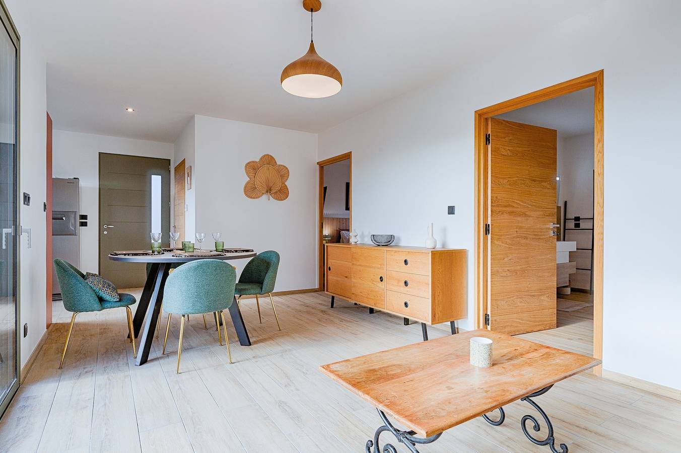 Appartement entier, Appartement "Casa Zen" avec terrasse privée, jardin privé et Wi-Fi in Vernosc-lès-Annonay, Région de Tournon-sur-Rhône