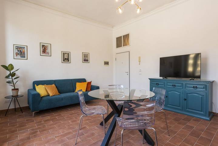 Ganze Wohnung, Ferienwohnung für 6 Personen mit Balkon/Terrasse in Florence city center, Florenz