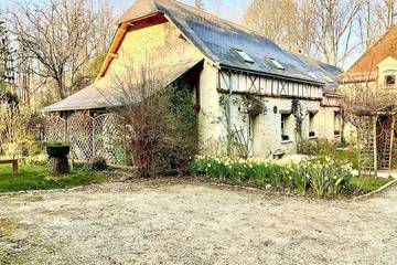 Gîte pour 8 personnes, avec terrasse et jardin à Souvigny-de-Touraine