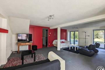 Gîte pour 6 personnes, avec jardin à Labarthe-Rivière