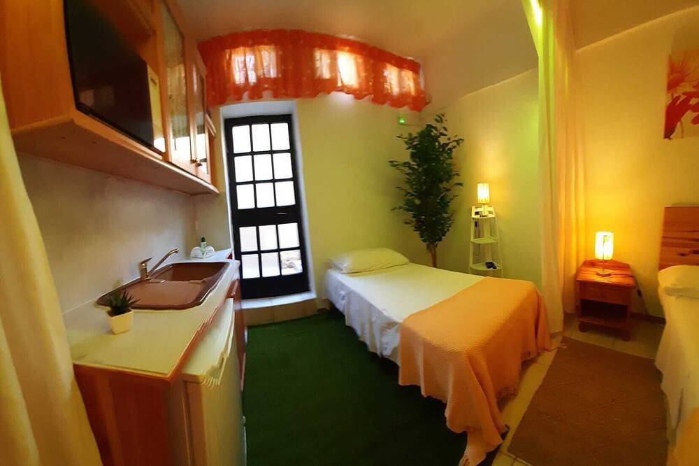 Apartamento inteiro, Cores - um cenário de conto de fadas, Cores in Swieqi, Ilha de Malta