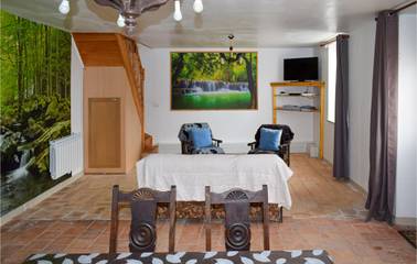 Gîte pour 6 personnes, avec terrasse et jardin à Channay-sur-Lathan