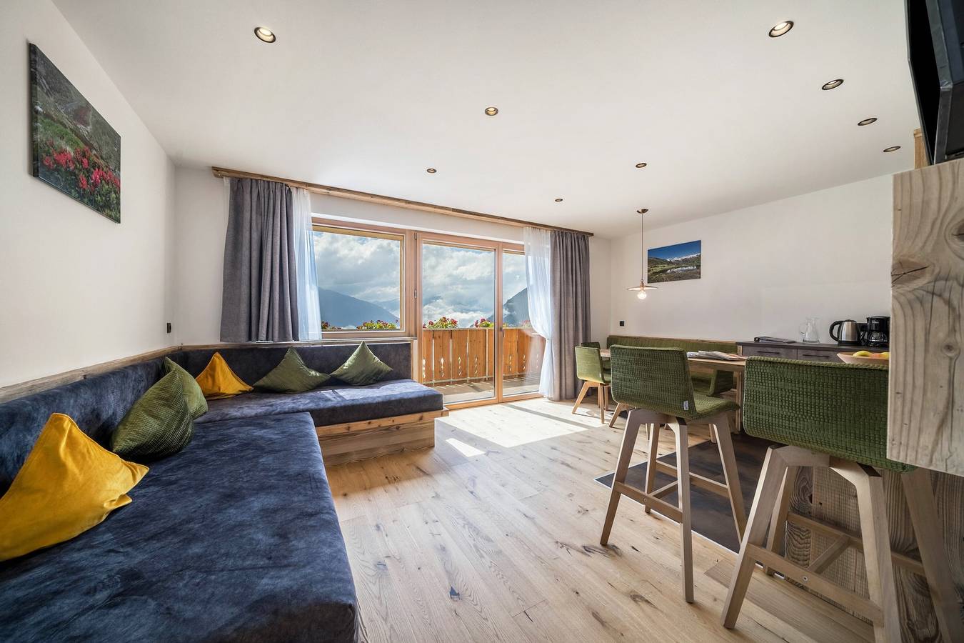 Ganze Wohnung, Ferienwohnung "Waldes Duft - Patleidhof" mit Bergblick, Gemeinschaftsterrasse und Wlan in Naturns, Texelgruppe