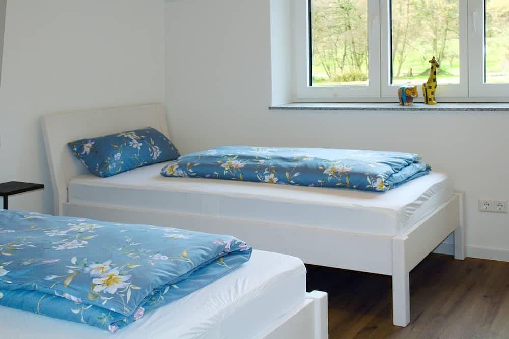 Ganze Wohnung, Apartment 2 gemütlich mit Terrasse und Saunabenutzung in Herbolzheim, Südschwarzwald