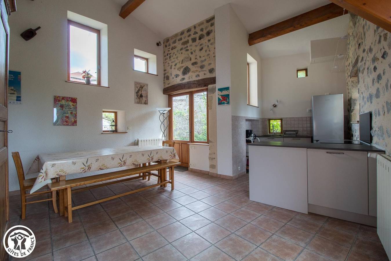 Ferienhaus mit Parkplatz und Terrasse bei Coudes in Parent, Regionaler Naturpark Livradois-Forez