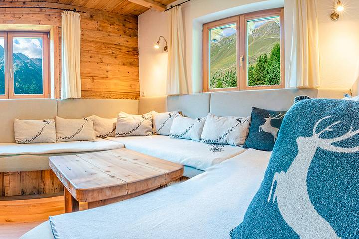 Ferienhaus für 10 Personen, mit Balkon und Terrasse sowie Sauna und Ausblick in Tiroler Oberland - 3