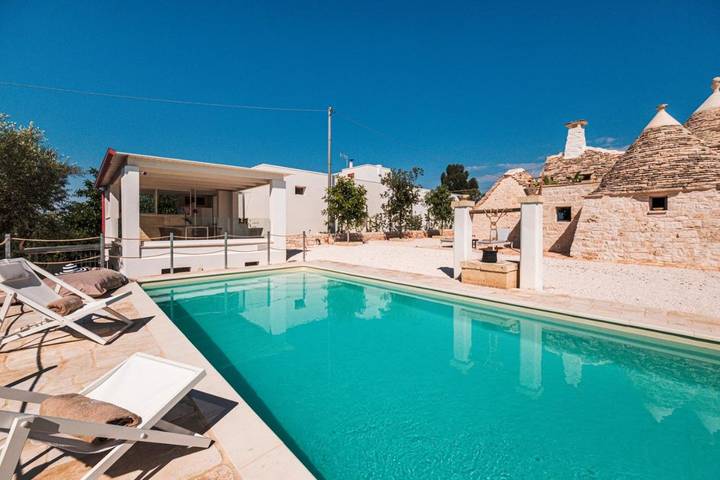 Location de vacances pour 5 personnes, avec jardin ainsi que jacuzzi et piscine à Impalata - 2