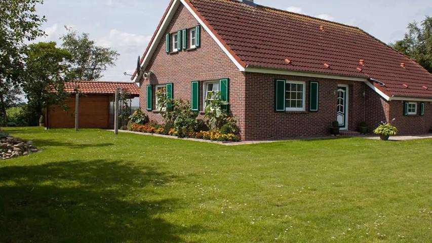 Ferienwohnung für 4 Personen, mit Garten in Werdum