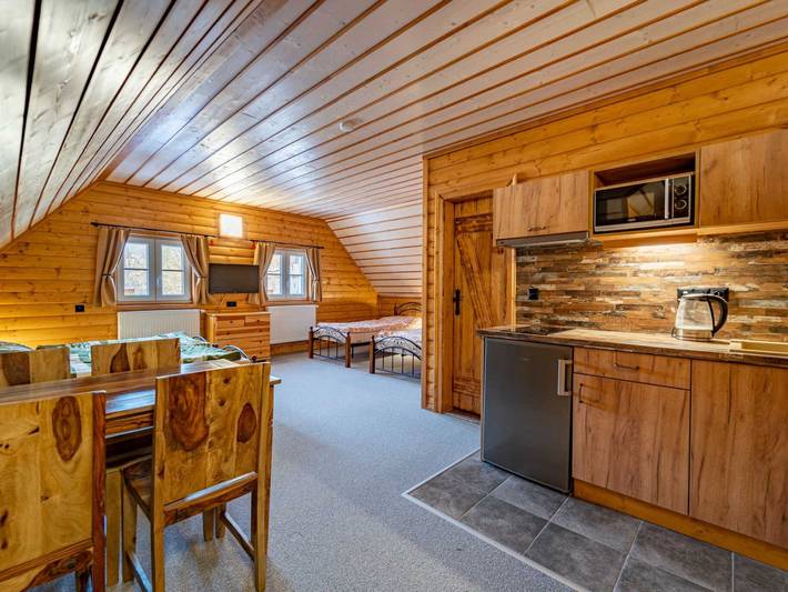 Apartament wakacyjny dla 12 osób, z widok i taras oraz sauna i ogród w Rokytnice nad Jizerou