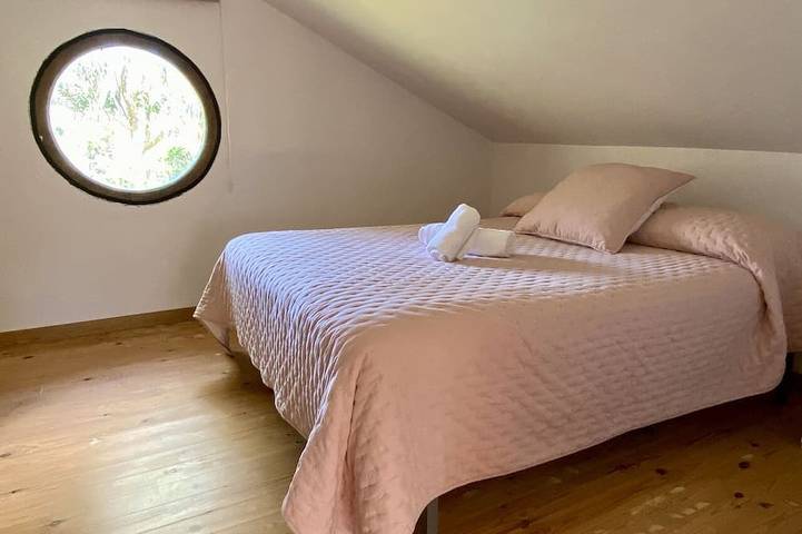 Location de vacances pour 5 personnes, avec jardin et terrasse à Cariño - 3