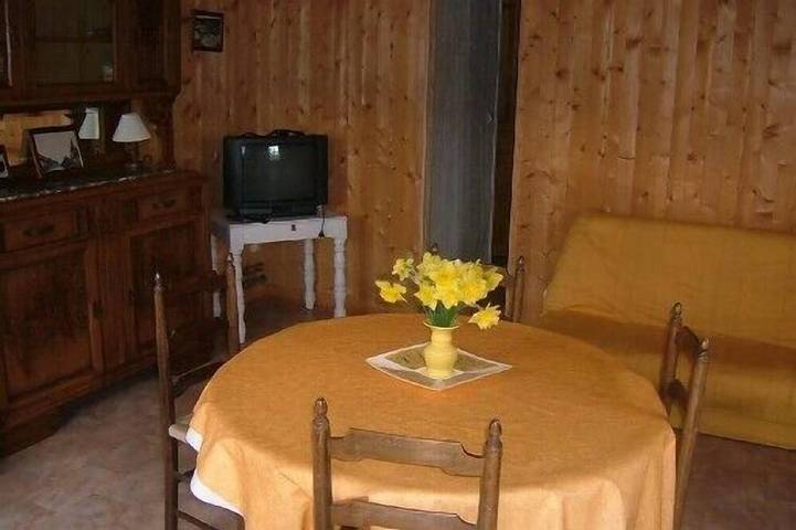 Chalet pour 2 personnes, avec terrasse et jardin dans Mayenne - 3
