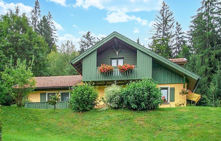 Ferienhaus für 8 Personen, mit Terrasse und Ausblick sowie Garten, kinderfreundlich im Bayerischer Wald - 3