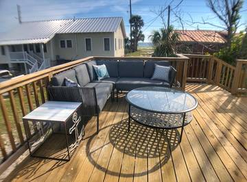 Cabin for 4 Guests in Emerald Coast, Gulf County, Picture 4