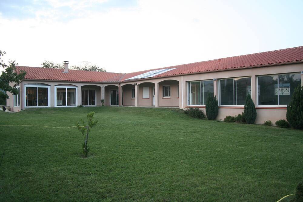 Appartement entier, Gîte 4* climatisé vue directe sur Canigou, Vtc et taxi sur place, chargeur Ve in Los Masos, Région de Prades