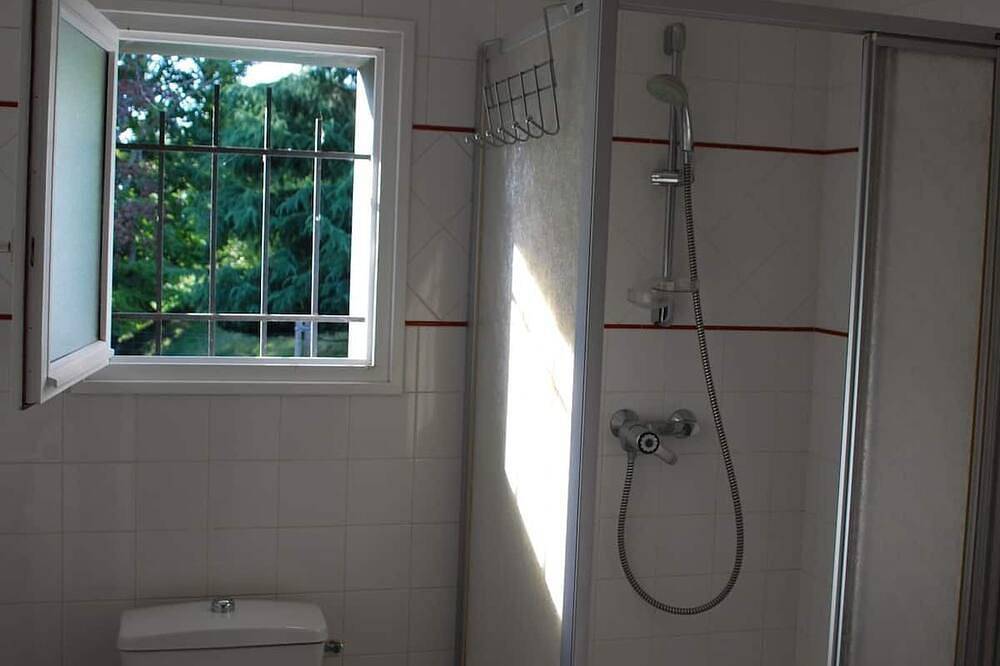 Bellevue residence. Bed and breakfast between Pau, Lourdes and Tarbes in Pontacq, Béarn