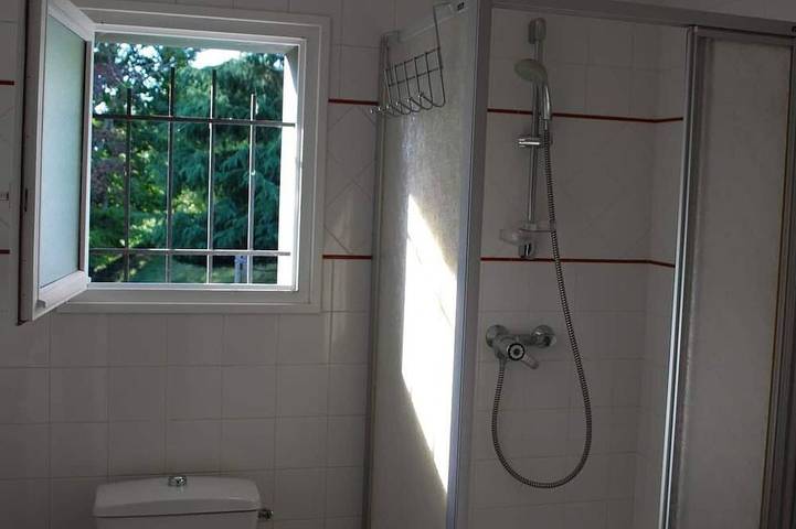 Location de vacances pour 4 personnes, avec jardin à Pontacq - 4