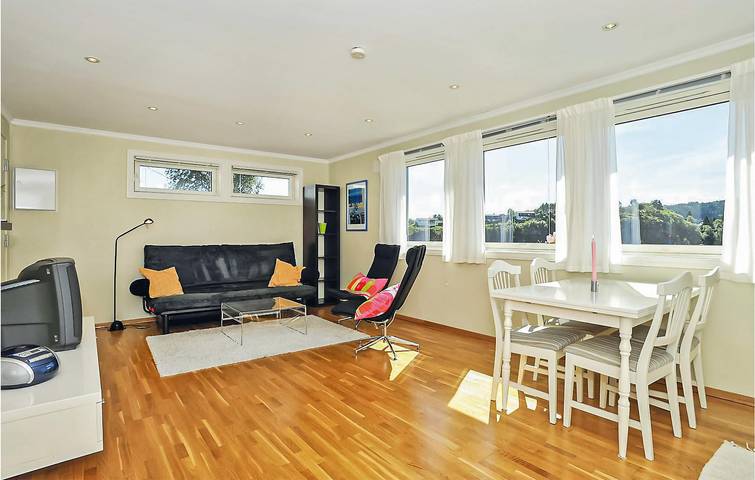 Ferienwohnung für 5 Personen, mit Terrasse in Bergen - 2