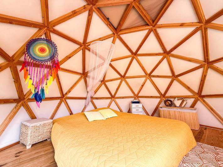 Gîte pour 2 personnes, avec jardin et vue ainsi que terrasse et sauna à Rennes-les-Bains - 2