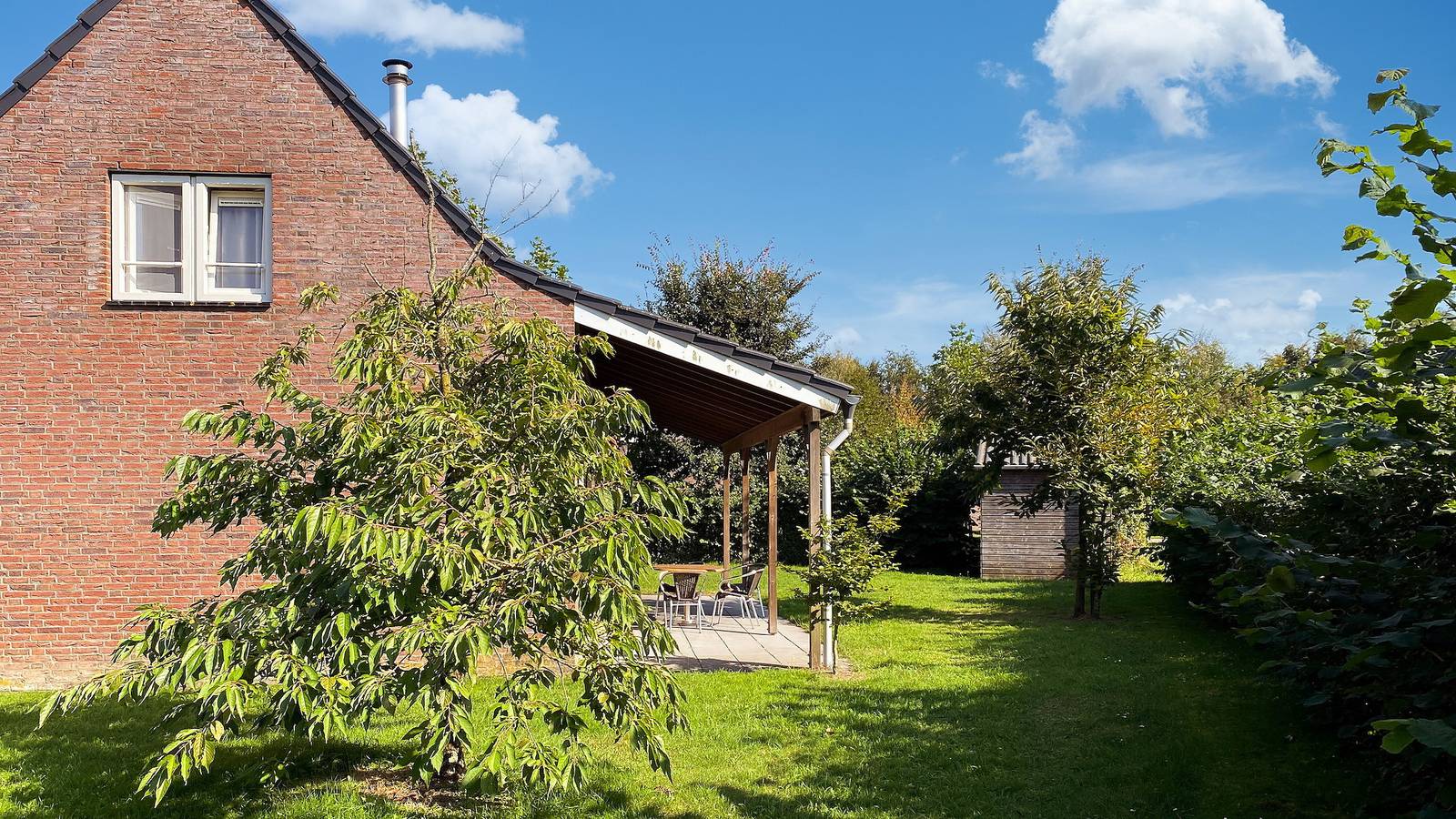 Summio Bosparc de Hoevenaer — Bungalow Wellness 6 in Hoeven, Halderberge