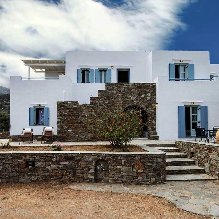 Maison d’hôte pour 3 personnes, avec balcon et jardin dans Sifnos
