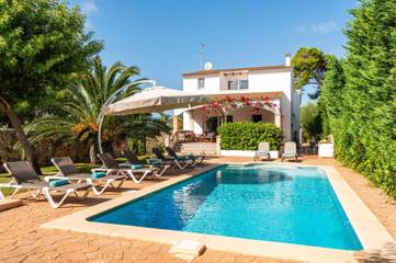 Villa in Ciutadella, Coast of Menorca für 8 
