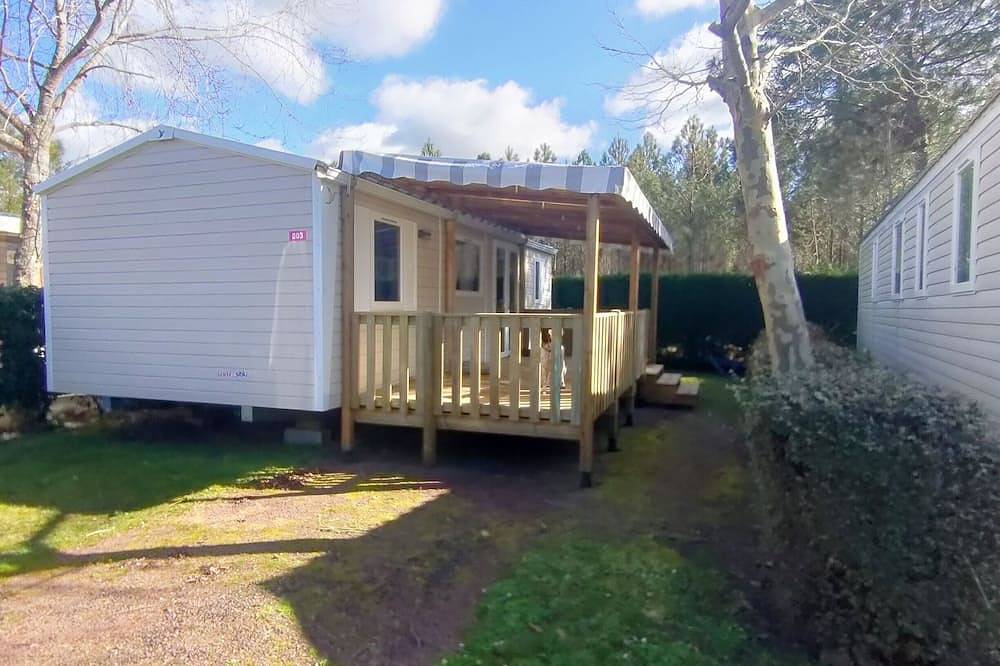 Mobil'home Camping 4lac Privé in Gastes, Côte d’Argent