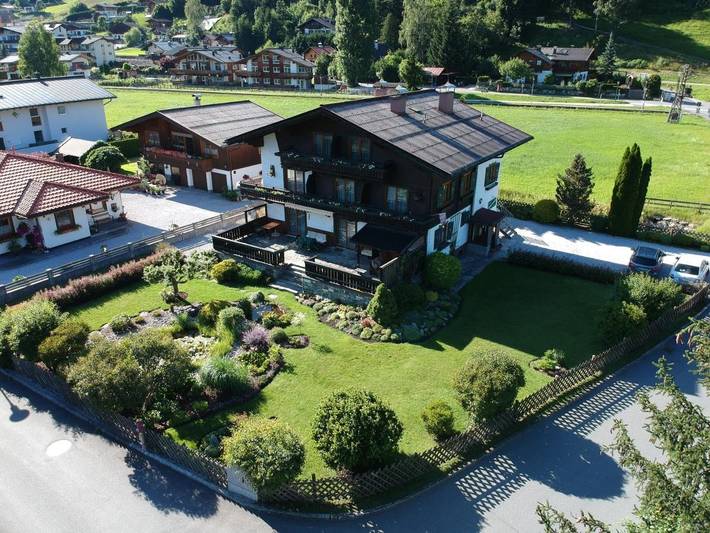 BnB für 3 Personen, mit Ausblick und Garten in Zell am See - 2