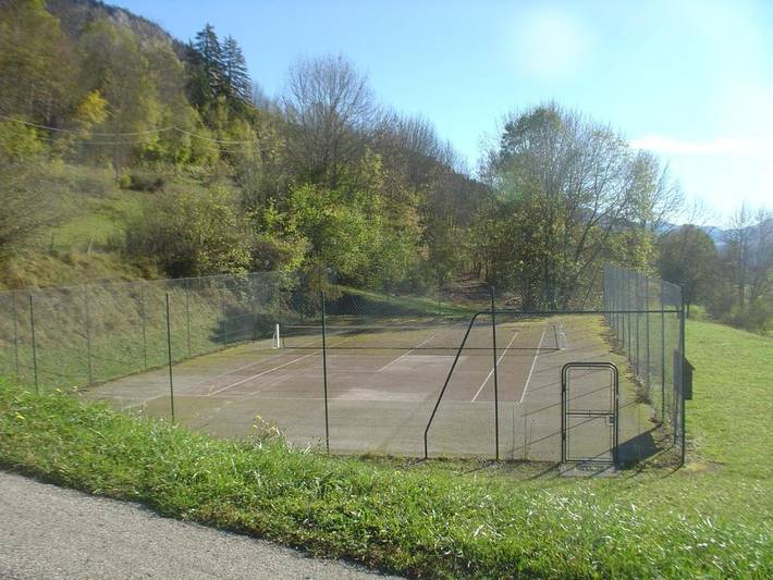 Gîte pour 2 personnes, avec Jacuzzi et Terrasse ainsi que Jardin et Piscine à Saint-Julien-en-Vercors - 4