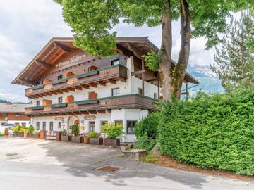 Ferienhaus für 18 Personen in Scheffau am Wilden Kaiser, Hohe Salve, Bild 3