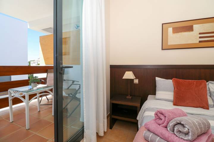 Entire apartment, La Cala apartment - perfect location in La Cala de Mijas, Mijas
