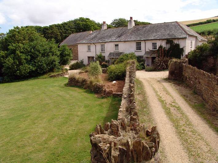 Cottage for 4 people, with pool and garden, with pets in Devon